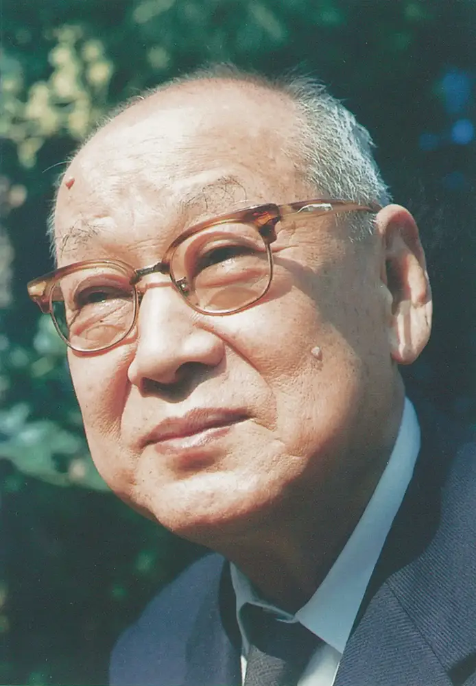 坂口 謹一郎